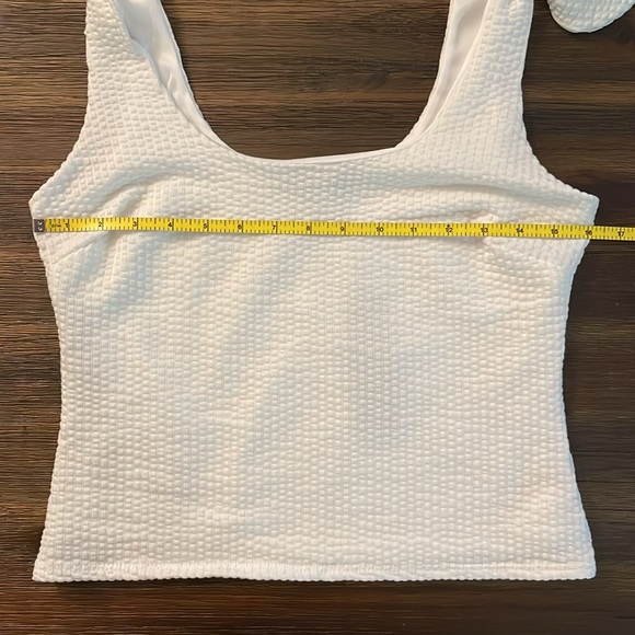 Lulu’s Hey, Cutie Ivory Crinkled Tie-Strap Tank Top Medium NWT - Picture 10 of 14
